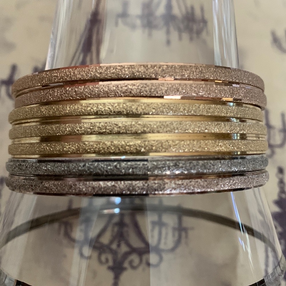 Seminario 7 bangle bracelets